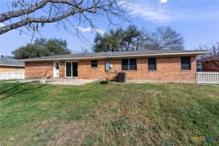 2010 S 49th St, Temple, TX 76504 - Photo 17