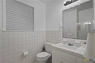 2010 S 49th St, Temple, TX 76504 - Photo 15