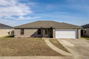 3211 Tom Lockett Dr, Killeen, TX 76549 - Photo 3
