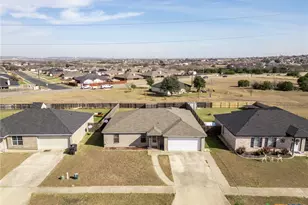 3211 Tom Lockett Dr, Killeen, TX 76549 - Photo 29