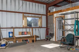 000 County Road 284, Edna, TX 77957 - Photo 11