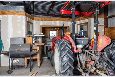 000 County Road 284, Edna, TX 77957 - Photo 15