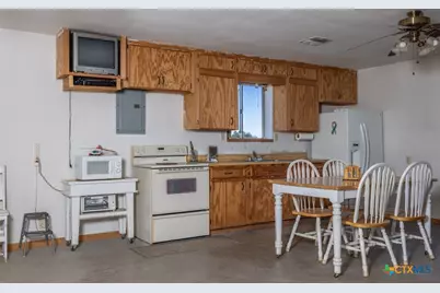 000 County Road 284, Edna, TX 77957 - Photo 9