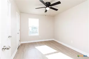 806 White Meadow Dr, Harker Heights, TX 76548 - Photo 11