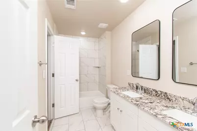806 White Meadow Drive #B, Harker Heights, TX 76548 - Photo 11
