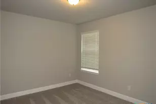 5737 Redfish Ct, Belton, TX 76513 - Photo 19