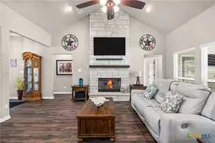 15821 Salado Dr, Temple, TX 76502 - Photo 9