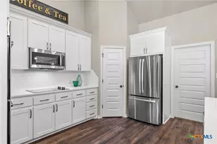 15821 Salado Dr, Temple, TX 76502 - Photo 13