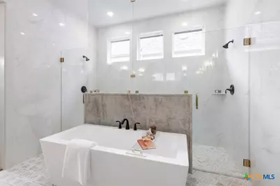 306 Dulce Vista, Boerne, TX 78006 - Photo 19