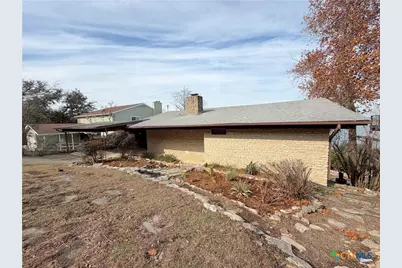 937 Hillcrest Forest, Canyon Lake, TX 78133 - Photo 3