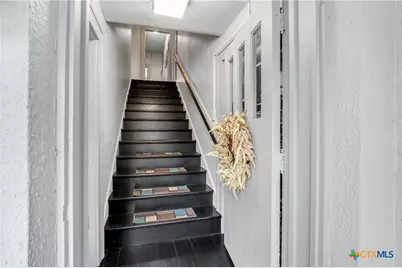 503 S Austin Street, Seguin, TX 78155 - Photo 23