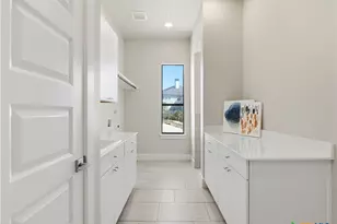 1454 Via Principale, New Braunfels, TX 78132 - Photo 31