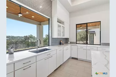 1454 Via Principale, New Braunfels, TX 78132 - Photo 19