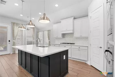 3136 Little Creek Path, Seguin, TX 78155 - Photo 15