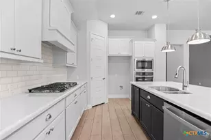 3136 Little Creek Path, Seguin, TX 78155 - Photo 13