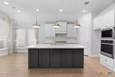 3136 Little Creek Path, Seguin, TX 78155 - Photo 11