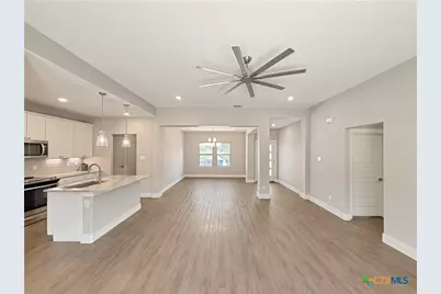 381 Monarch, Canyon Lake, TX 78133 - Photo 9