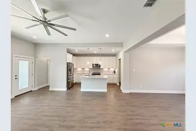 381 Monarch, Canyon Lake, TX 78133 - Photo 13