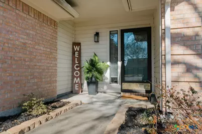 204 Spur Drive, Victoria, TX 77904 - Photo 5