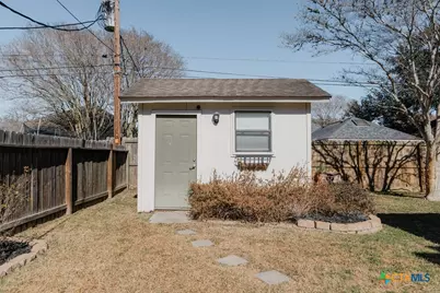 204 Spur Drive, Victoria, TX 77904 - Photo 29