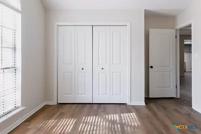 204 Spur Drive, Victoria, TX 77904 - Photo 13