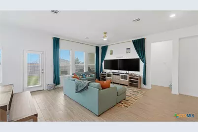 5931 Corsicana Cove, Seguin, TX 78155 - Photo 9