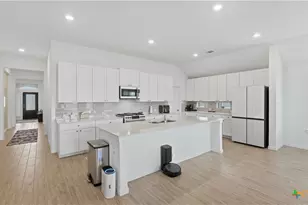 5931 Corsicana Cv, Seguin, TX 78155 - Photo 3