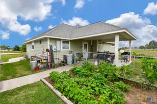 56 Buckskin Dr, Palacios, TX 77465 - Photo 37