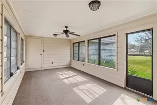 202 Wedgewood, Seguin, TX 78155 - Photo 33