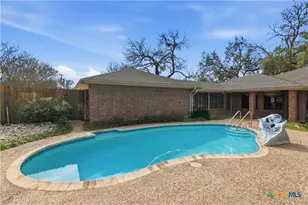 202 Wedgewood, Seguin, TX 78155 - Photo 5