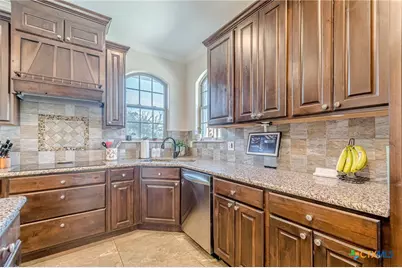 105 Windcliff Way, New Braunfels, TX 78132 - Photo 15