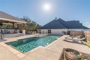 105 Windcliff Way, New Braunfels, TX 78132 - Photo 1