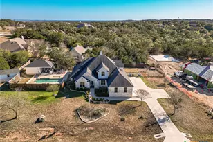 105 Windcliff Way, New Braunfels, TX 78132 - Photo 3