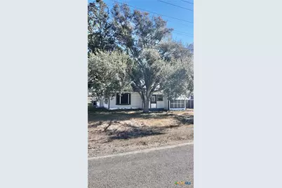 142 W 4th St., Yorktown, TX 78164 - Photo 7