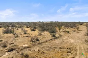 6304 Co Rd 110, Llano, TX 78643 - Photo 9