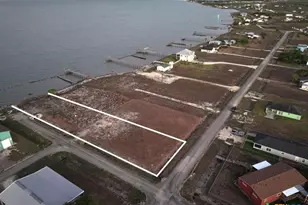 345 Sunrise, Port Lavaca, TX 77979 - Photo 1