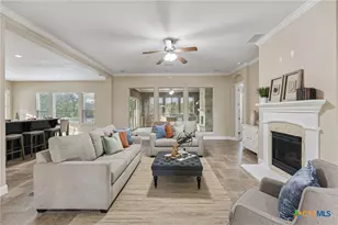 2194 Ranch Loop Dr, New Braunfels, TX 78132 - Photo 15