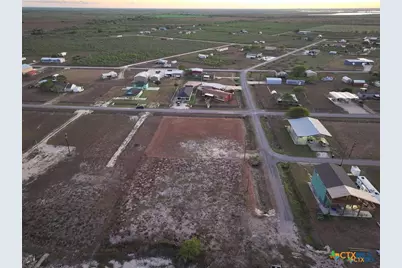 235 Alamo Beach Ave, Port Lavaca, TX 77979 - Photo 5