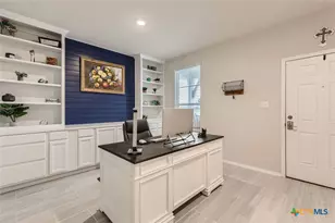 721 Sweetgrass, New Braunfels, TX 78130 - Photo 9