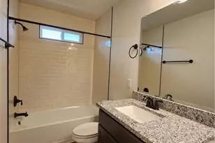 324 Untermaier Dr, New Braunfels, TX 78130 - Photo 11