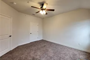 324 Untermaier Dr, New Braunfels, TX 78130 - Photo 13