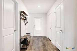 12207 Beryl Knl, San Antonio, TX 78245 - Photo 5