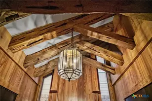 1049 Allen Ave, New Braunfels, TX 78130 - Photo 3