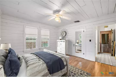 1049 Allen Avenue, New Braunfels, TX 78130 - Photo 43