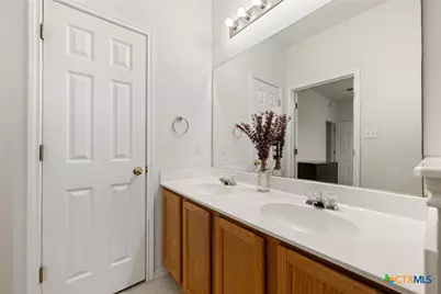 804 Estancia Way, Leander, TX 78641 - Photo 17