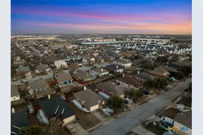 804 Estancia Way, Leander, TX 78641 - Photo 31