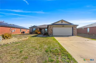 3208 Viewcrest Dr, Killeen, TX 76549 - Photo 1