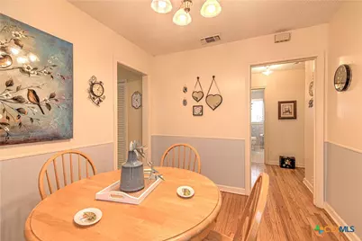 907 S 39th Street, Temple, TX 76504 - Photo 13