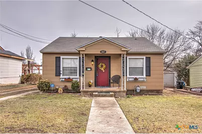 907 S 39th Street, Temple, TX 76504 - Photo 1