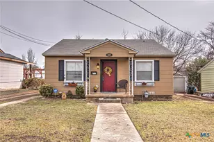 907 S 39th St, Temple, TX 76504 - Photo 1